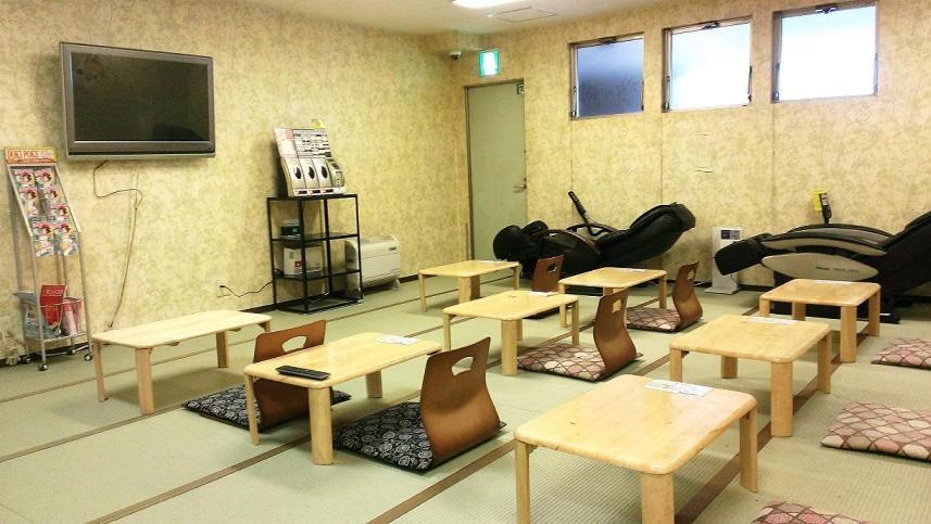 Capsule Hotel & Sauna Noble Chiba Esterno foto